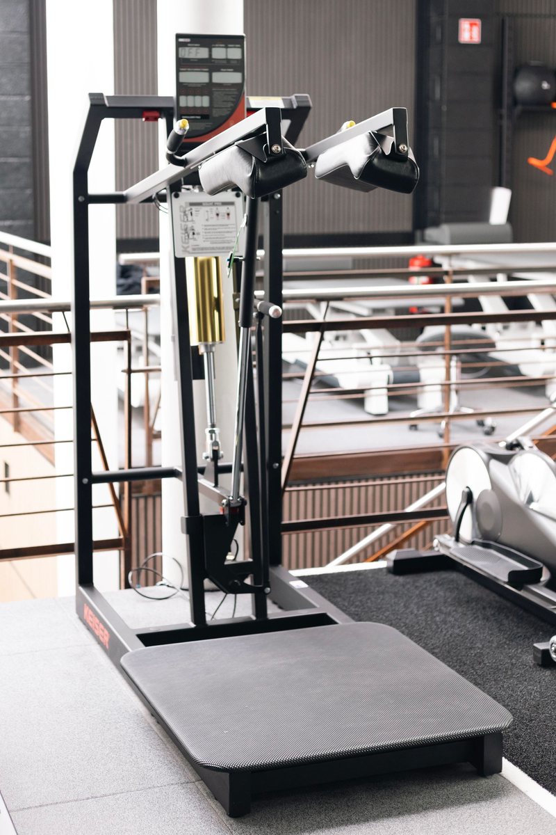Machine de renforcement musculaire Keiser